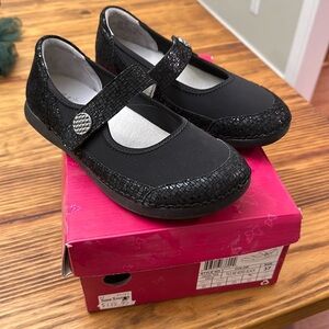 Alegria Gem Tile Me More Black Shoe EU 37 New in box.